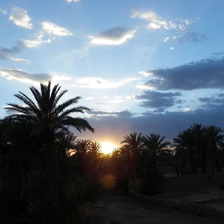 Riad La Maison Du Desert Oulad Driss Eksteriør billede