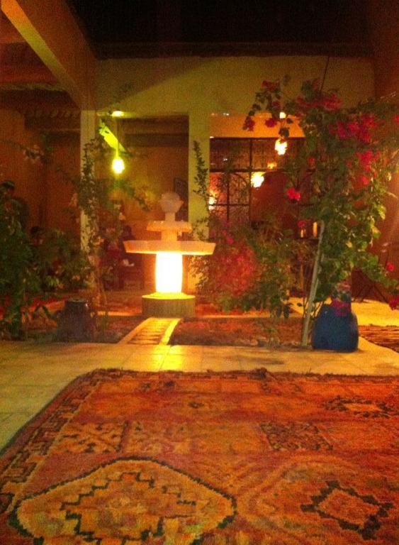 Riad La Maison Du Desert Oulad Driss Eksteriør billede